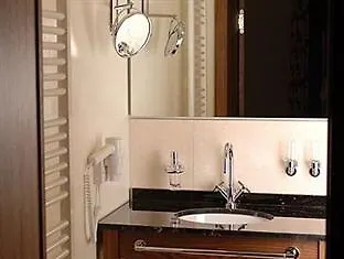 Maximilian Munich Apartments & Hotel